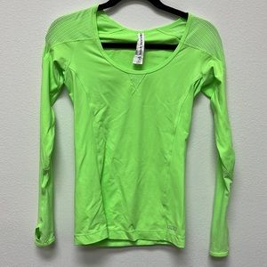 Lorna Jane long sleeve